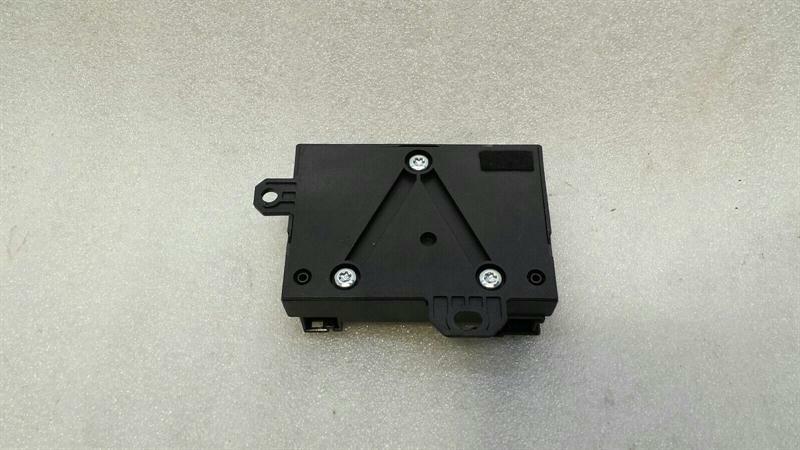 Mercedes GLK X204 Fuel Pump Module A2129000406 Control Unit Fuel Pump