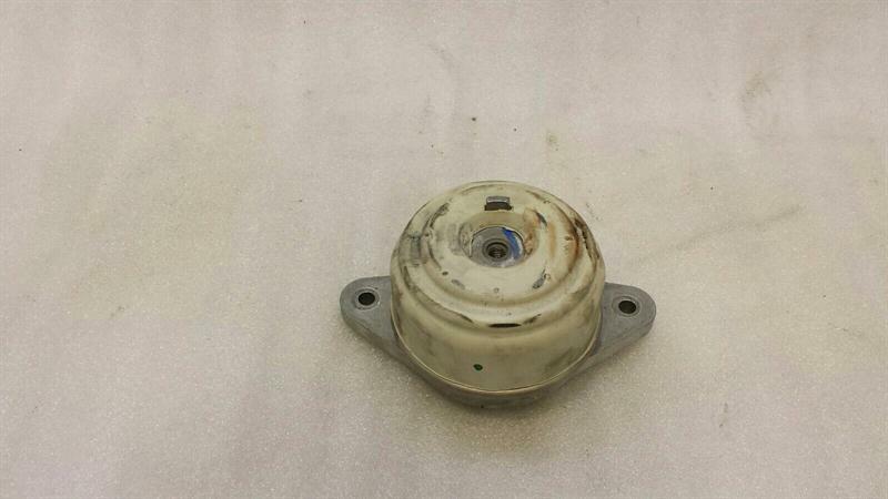 Mercedes GLK X204 Engine Mount A2042402017 Engine Holder
