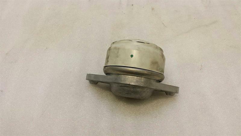 Mercedes GLK X204 Engine Mount A2042402017 Engine Holder