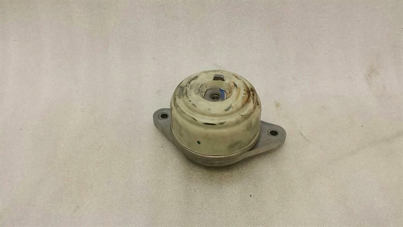 Mercedes GLK X204 Engine Mount A2042402017 Engine Holder