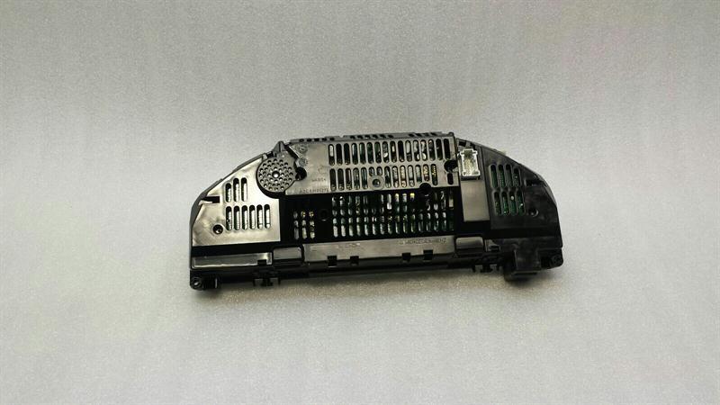 Mercedes GLK X204 Instrument Cluster A2049001605 Speedometer MPH