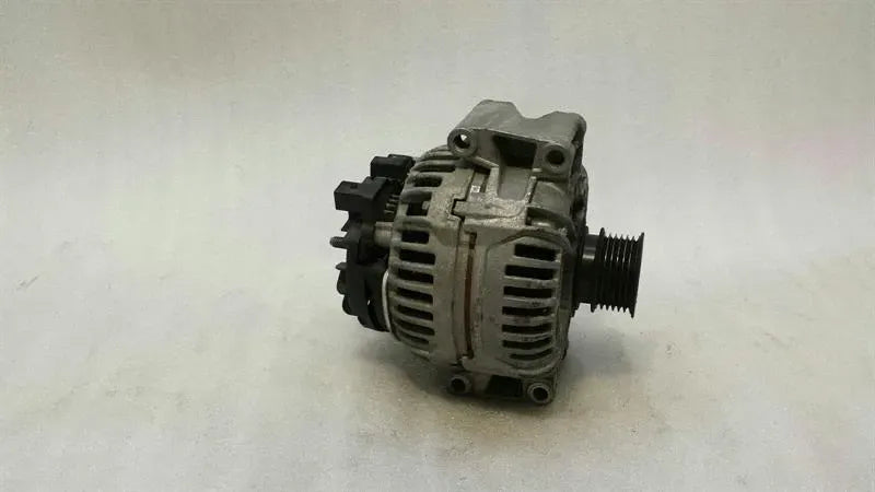 Mercedes GLK X204 Alternator A0009061202 Alternator M272 V6