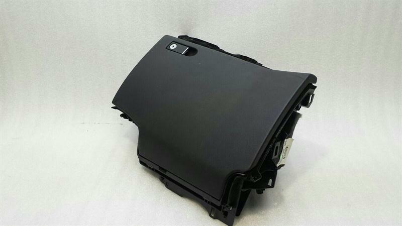 Mercedes GLK X204 Glovebox A2046801691 Glove Box