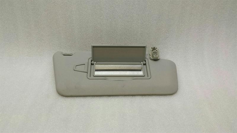 Mercedes GLK X204 FRH Sun Visor A2048106210 Sun Visor Trim Panel Right
