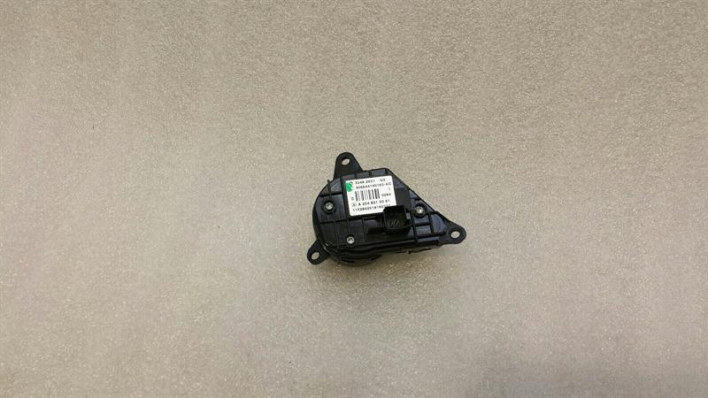 Mercedes GLK X204 Steering Wheel Switch A2048210051 Steering Wheel Switch