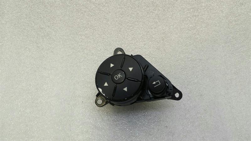 Mercedes GLK X204 steering wheel switch A2048210151 steering wheel switch MFL