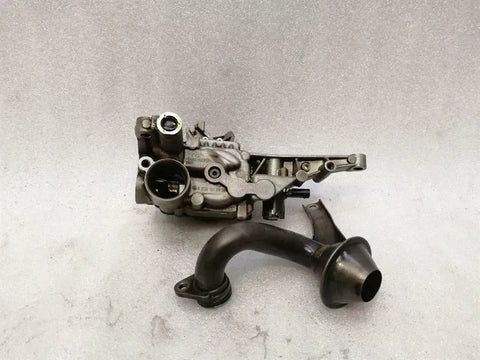 Mercedes S-class W221 oil pump A2761800000 oil pump oil auxiliary pump M272 M276 V6
