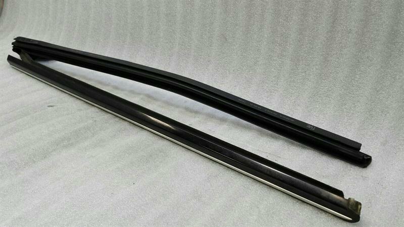 Mercedes CLK W209 Rear Left Body Moulding A2096700322 Bar Rear Left