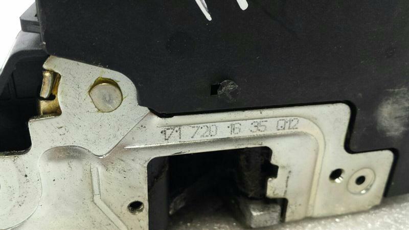 Mercedes SLK R171 right door lock A1717201635 door lock right