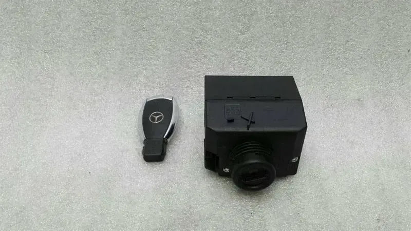 Mercedes CLK W209 Ignition Lock A2095453308 EZS Control Unit Key Key
