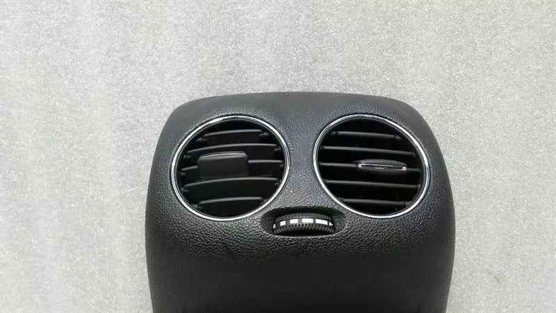 Mercedes CLK W209 rear air vent A2096809039 ventilation nozzle ventilation grille rear