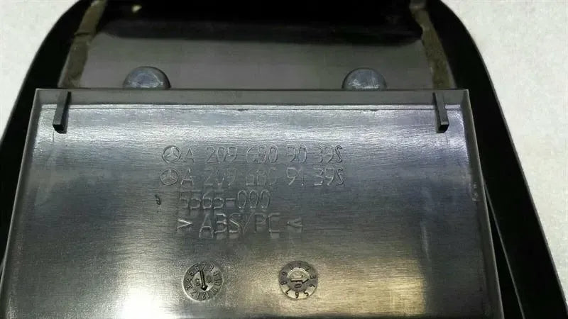 Mercedes CLK W209 rear air vent A2096809039 ventilation nozzle ventilation grille rear