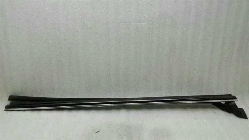 Mercedes CLK W209 Front Left Body Moulding A2096900180 Strip Front Left