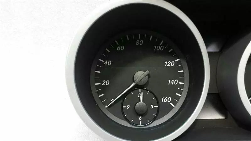 Mercedes SLK R171 Instrument Cluster A1715401447 Speedometer MPH SLK350