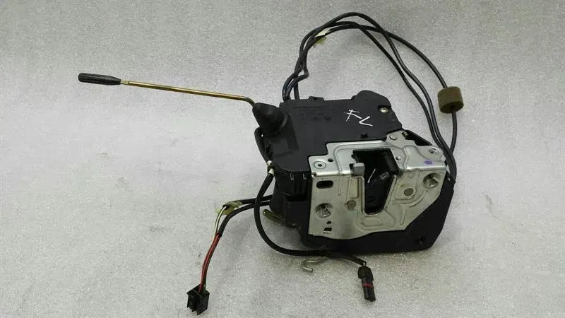 MERCEDES SLK R171 LEFT DOOR LOCK A1717201735 RIGHT HAND DRIVE RHD