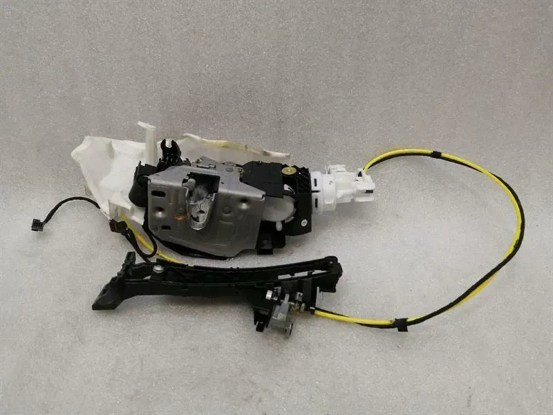 Mercedes SL R230 FLH door lock A2307200735 door lock left RHD