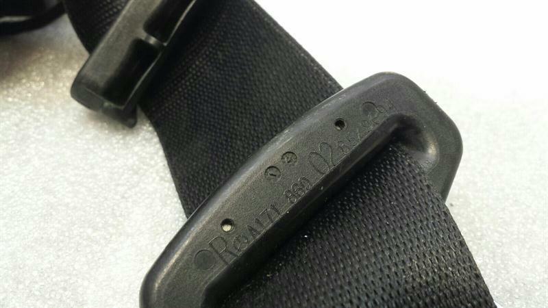 Mercedes SLK350 R171 front seat belt A1718600285 seat belt belt front RE
