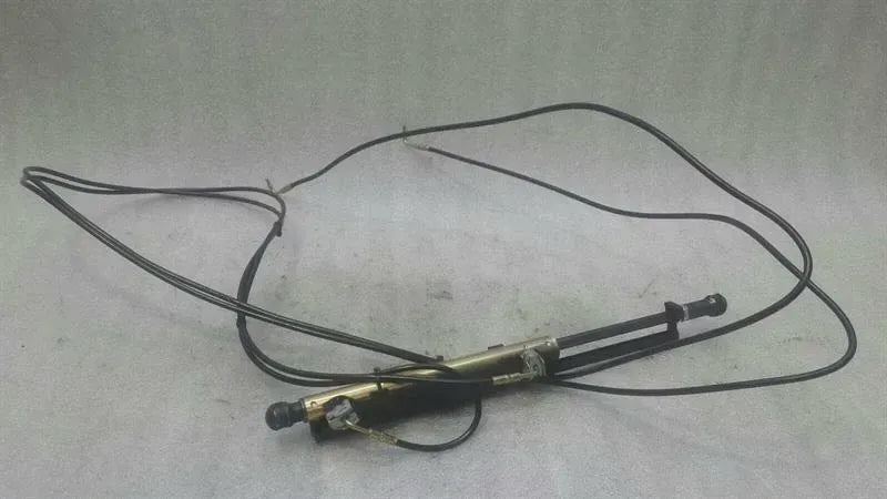 Mercedes SLK R171 RRH hydraulic cylinder A1718000672 hydraulic cylinder right HR