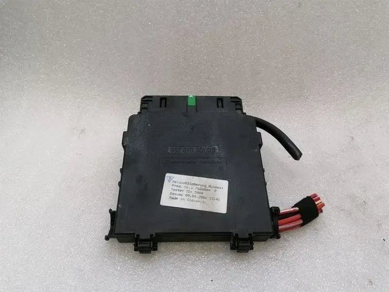 Porsche 911 997 Fuse Box 99761030100 Fuse Box
