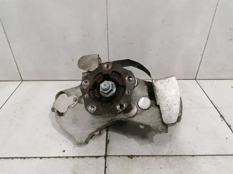Porsche Cayman 718 GT4 Left Front Hub 99134195780 Wheel Bearing Housing Front Left