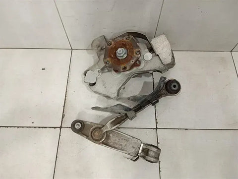 Porsche Boxster Spyder 718 Left Front Hub 99134165781 Wheel Bearing Housing Front Li