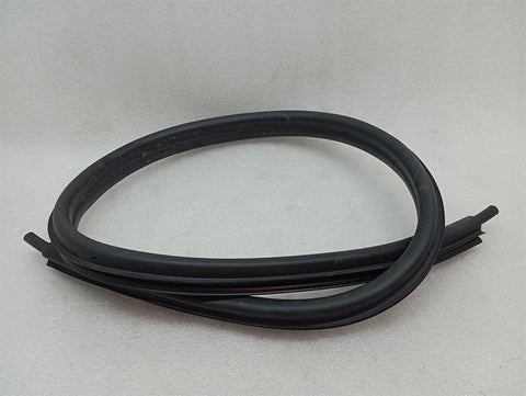 Porsche Boxster Spyder 718 Door Seal 98153707505 Door Seals