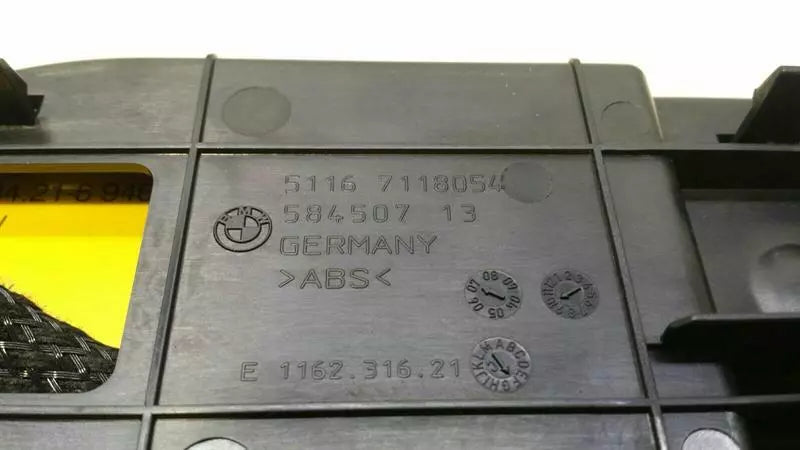 BMW 3 Series E92 E90 Phone Adapter 9129651 Bezel USB