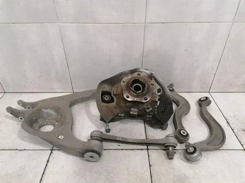 Bentley Continental GT 3SD Left Rear Hub 971505435F Wheel Bearing Housing Rear Li