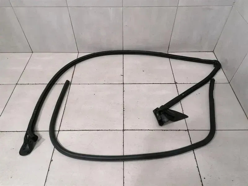 Bentley Continental GT 18-24 3S 3SD Door Seal 3SD867368B RIGHT SET Door Seals