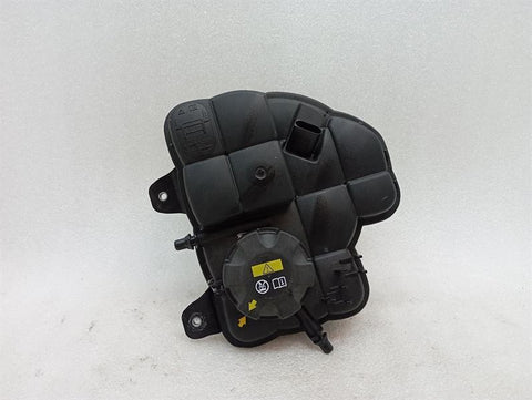 BMW 8 18--25 G16 M8 Gran Coupe Coolant Tank 7889451 Expansion Tank Coolant