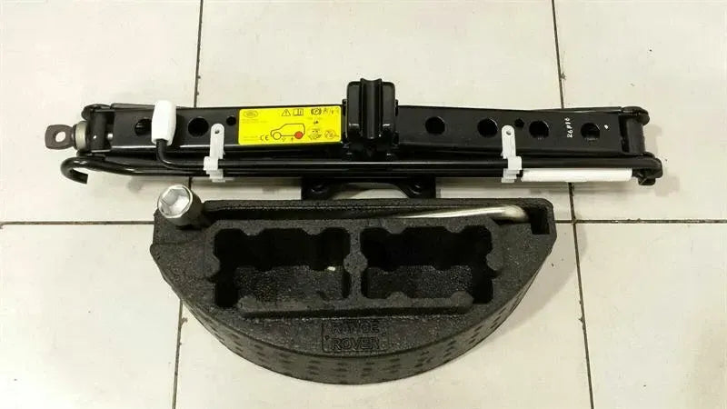 LAND ROVER RANGE ROVER L405 SPARE WHEEL CPLA-1007-AB SAVER KIT 6J x 20 Spare Wheel