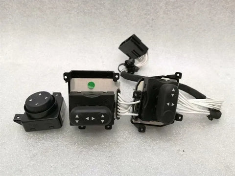 MASERATI QUATTROPORTE M139 LEFT SEAT Switch 980145096 980145095 SEAT Switch