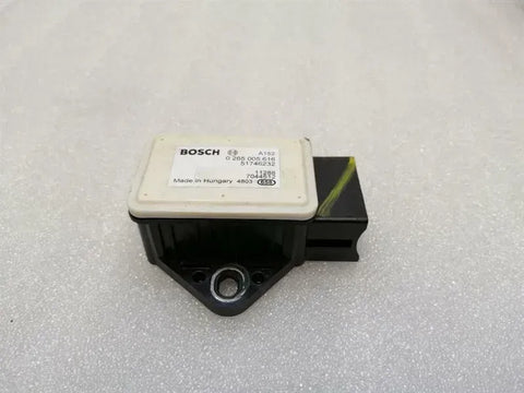 Maserati Quattroporte M139 Yaw Rate Sensor 51746232