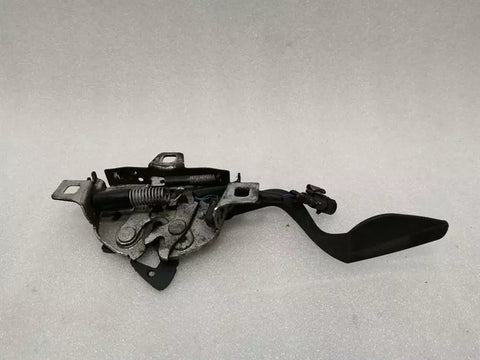 Maserati Quattroporte M139 Bonnet Lock 67278100 Bonnet Lock