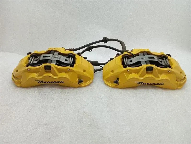 Maserati Granturismo M145 Front Brake Caliper 82102501 Front Brake Caliper Set