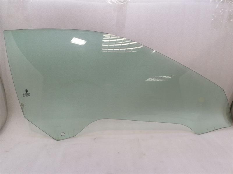 Maserati Granturismo M145 right front door glass 68363200 door window front right