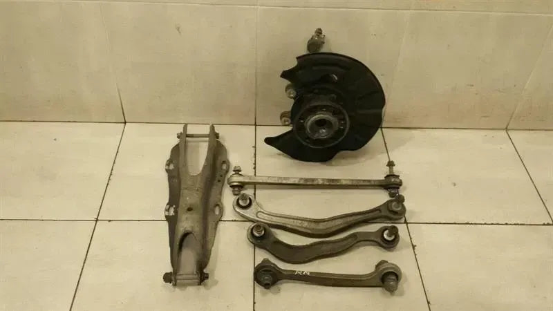 Mercedes S W222 Right Rear Hub A2223501041 Wheel Bearing Housing Rear Right SET CL