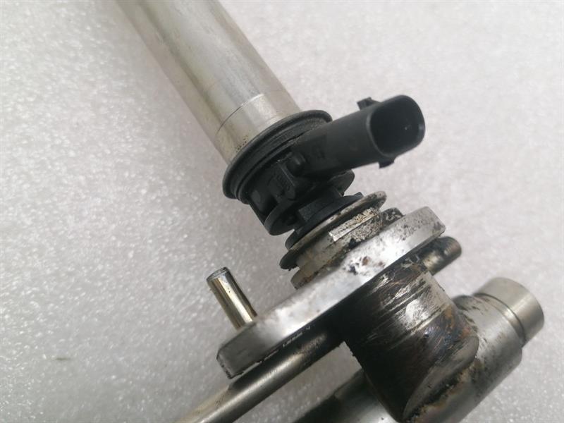 MERCEDES S-Class W222 Fuel Rail A2780702495 Fuel Injection Moulding Pipe Distributor SET