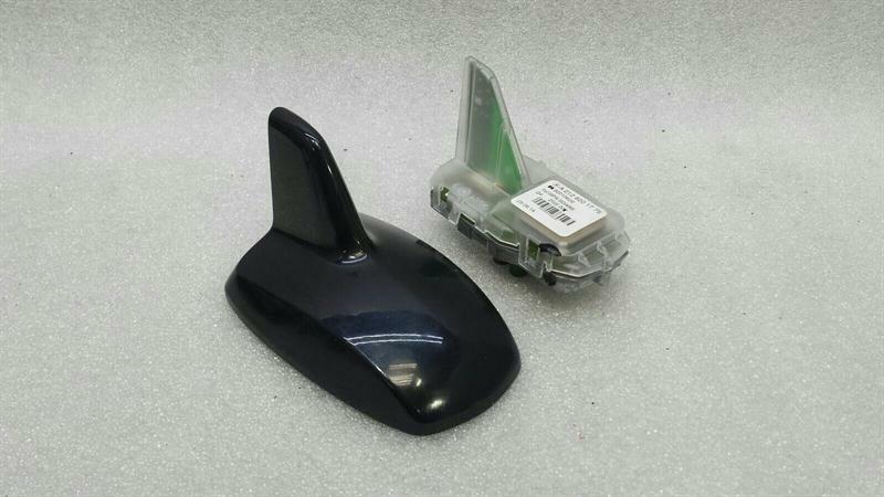 Mercedes S-Class W222 Roof Antenna A2128201675 Roof Antenna