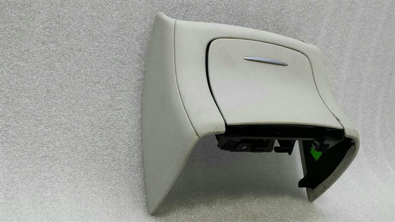 Mercedes S-Class W222 Center Console Ashtray A2226802807 Ashtray
