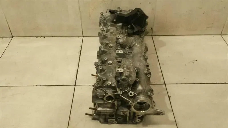 Mercedes S-Class W222 S500 Cylinder Head A2780107703 CYLINDER HEAD M278