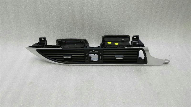 Audi A7 4G RHD Air Vent 4G2820951 Right Hand Drive