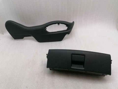 Porsche Cayenne 958 Right Seat Cover + Glovebox 7P5881314B Seat Glove Box