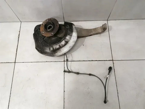 Porsche Cayenne 958 92A Left Front Hub 95834115500 Wheel Bearing Housing Front Left