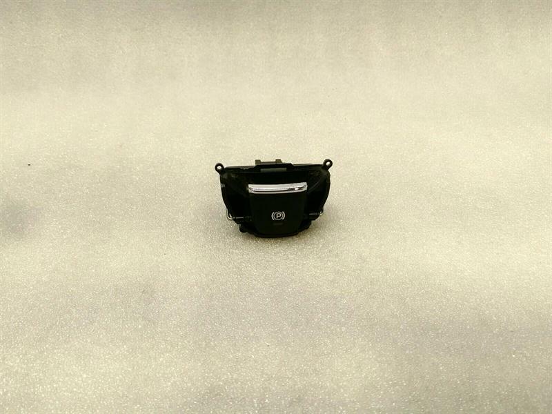 Porsche Macan 95B Park Brake Switch 95B927225A Parking Brake Switch
