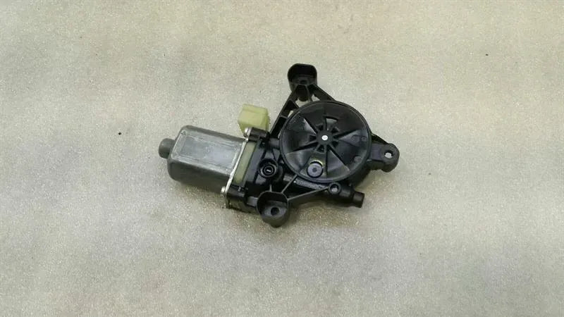 Porsche Macan 95b Door Window Motor 5Q0959802B Power Window Motor Front Right