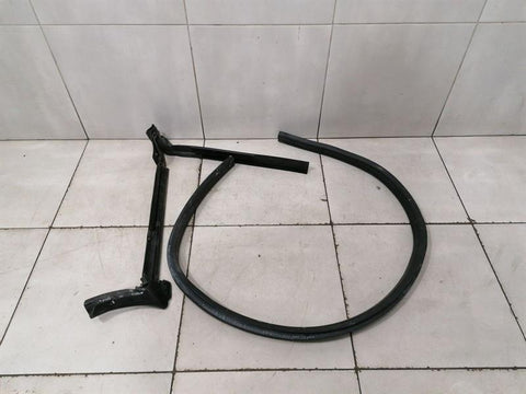 Ferrari Portofino F164 Door Seal RH 771600 Door Seals RIGHT RIGHT