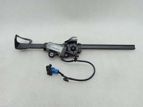 Mercedes C Class W205 Left Seatbelt Feeder A2058600182 Seat Belt Retainer Front Left