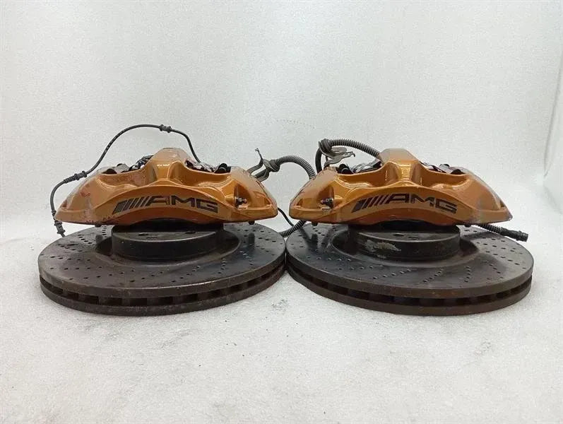 MERCEDES C63 AMG W205 BRAKE CALIPER A2054216798 FRONT SET BRAKE SYSTEM M177