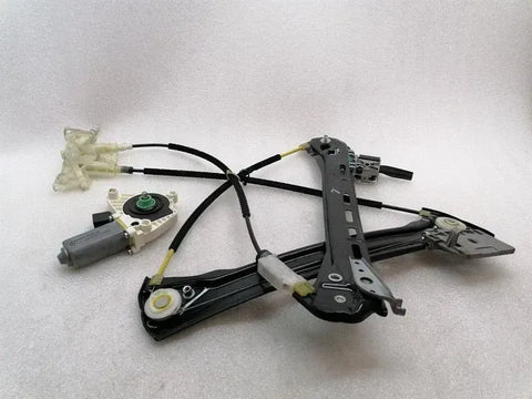 Mercedes GT C190 COUPE Left Front Door Winder A1907200346 Power Window Front Li